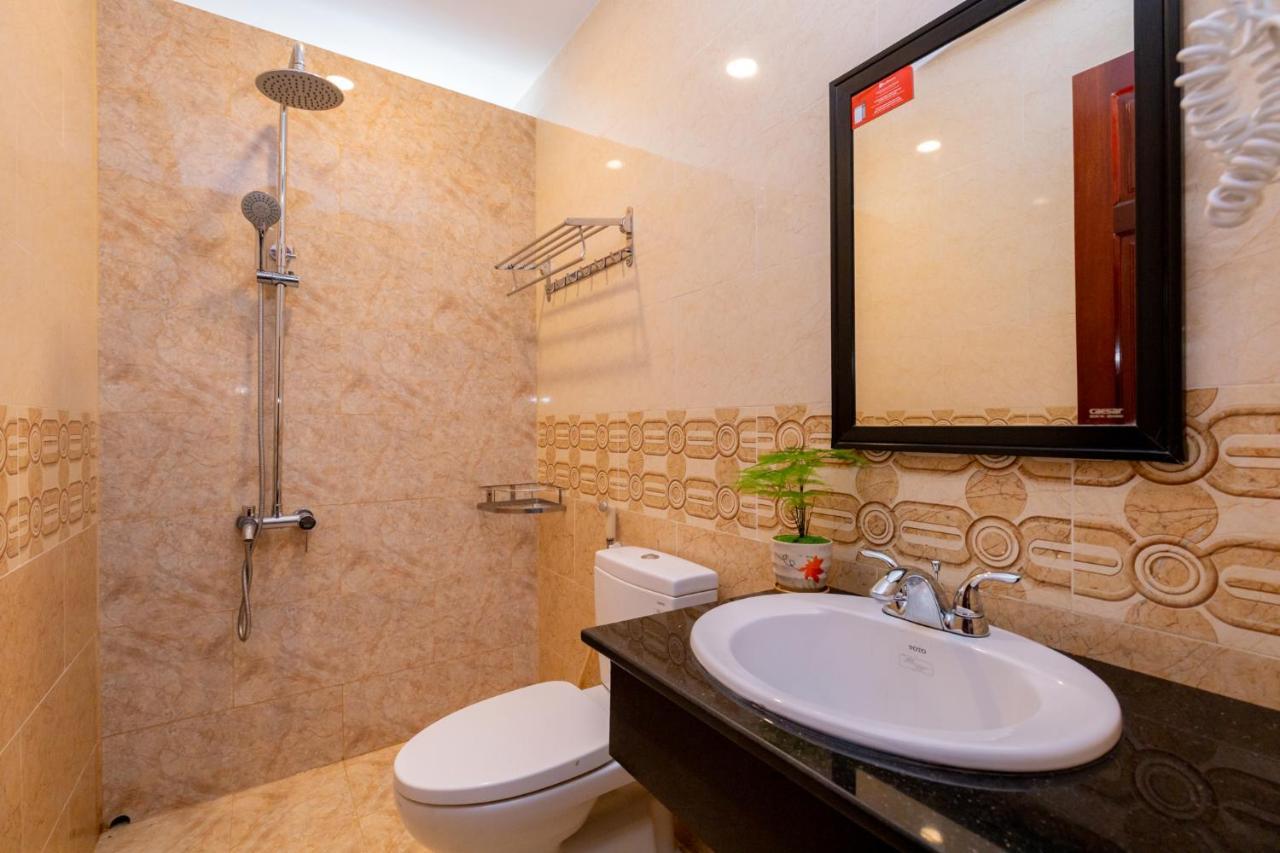 Anh Tuan Hotel Vung Tau Esterno foto